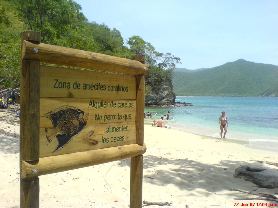 Playa Cristal Santa Marta
