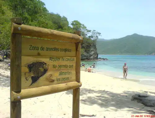 Playa Cristal Santa Marta